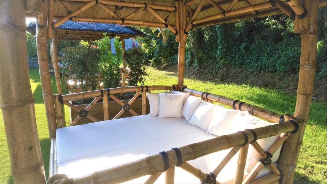 Hotel Les Jardins De Bormes, Sauna & Jacuzzi Exterior foto
