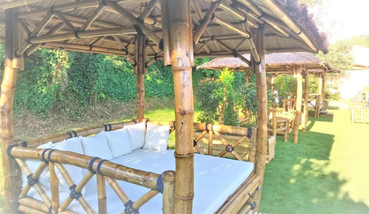 Hotel Les Jardins De Bormes, Sauna & Jacuzzi Exterior foto