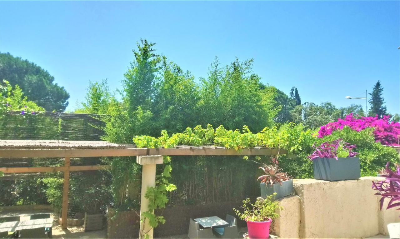Hotel Les Jardins De Bormes, Sauna & Jacuzzi Exterior foto