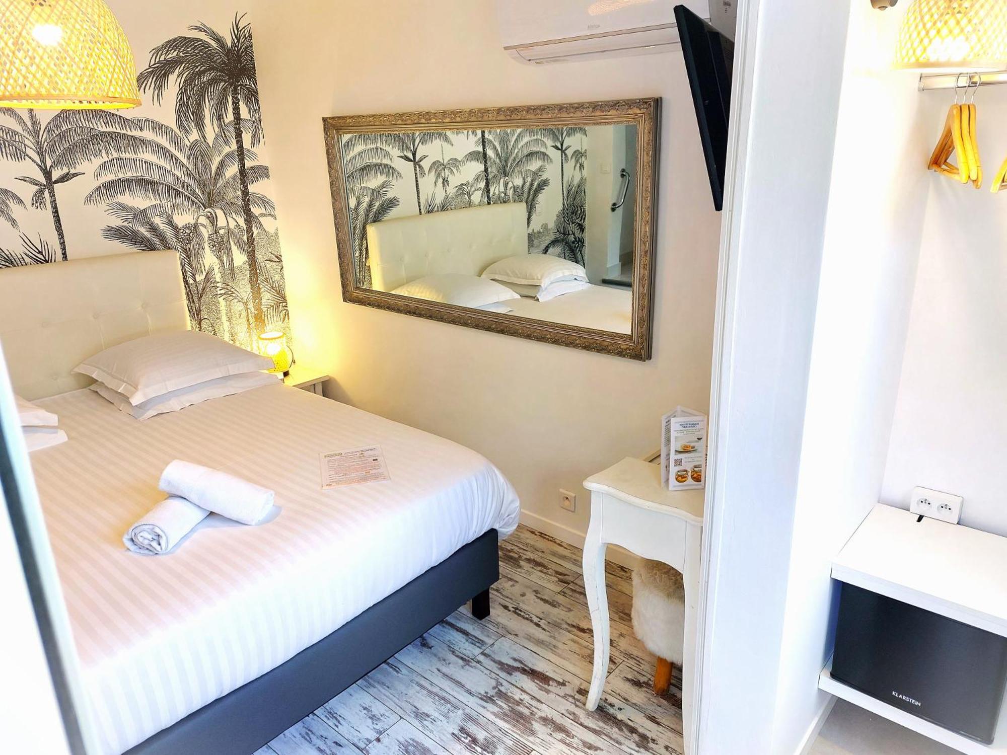 Hotel Les Jardins De Bormes, Sauna & Jacuzzi Cameră foto