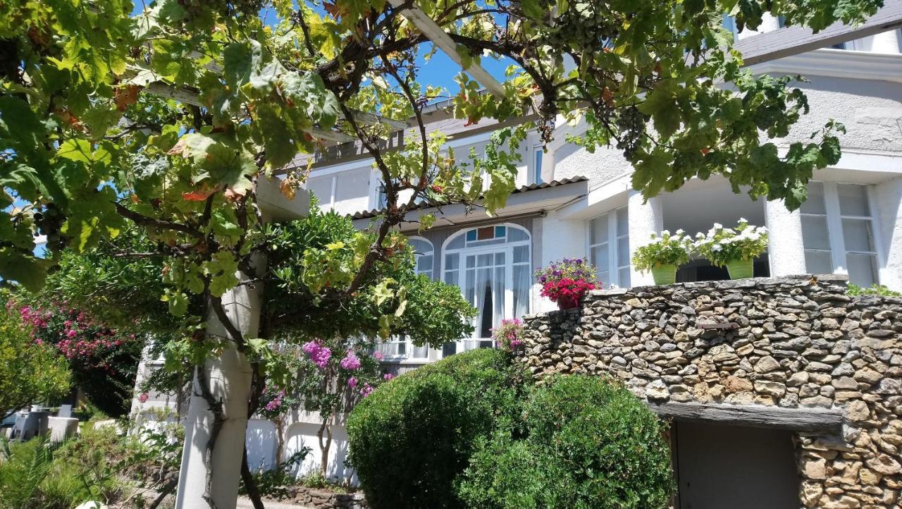 Hotel Les Jardins De Bormes, Sauna & Jacuzzi Exterior foto